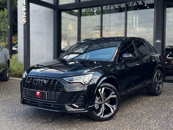 AUDI Q3 2.0 40 TFSI GASOLINA PERFORMANCE BLACK PLUS QUATTRO TIPTRONIC AUDI Q3 2.0 40 TFSI GASOLINA PERFORMANCE BLACK PLUS QUATTRO TIPTRONIC